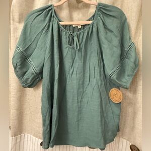 Chic Teal Blouse with Puff Sleeves